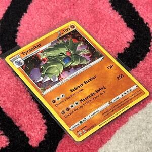 Tyranitar #88 – Pokémon Darkness Ablaze [Holo]